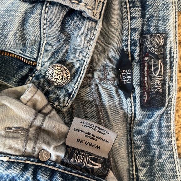 Silver Suki Jeans - Picture 3 of 4